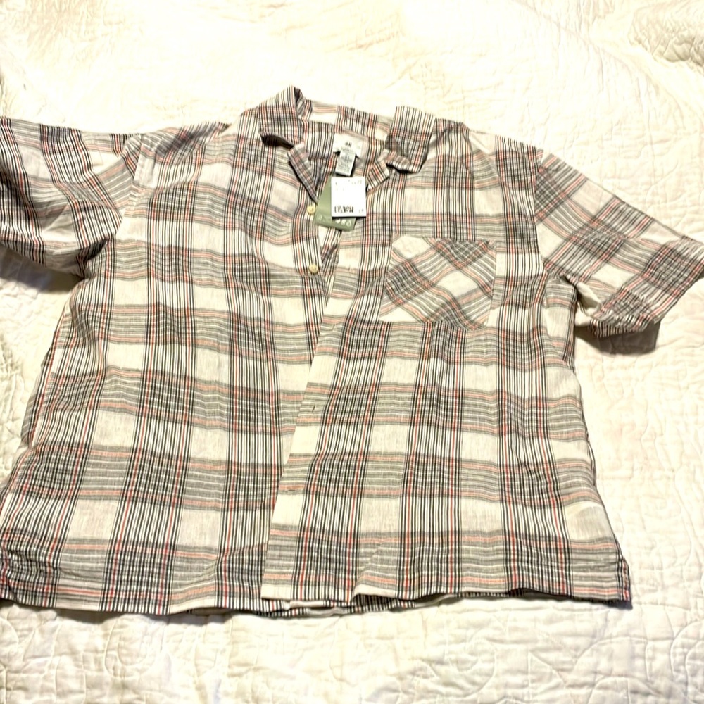 Mens button down short sleeve shirt